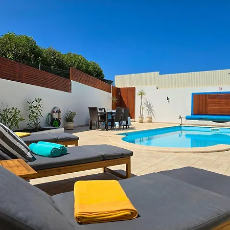 Casa Caravela - Spacious Villa, Sunny Swimming Pool & Bbq Дом отдыха