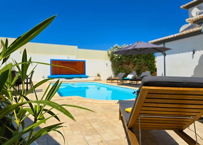 Casa Caravela - Spacious Villa, Sunny Swimming Pool&bbq * Lagoa (Algarve)
