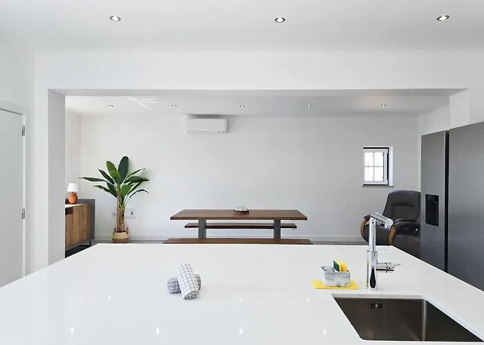 펜션 Casa Caravela - Spacious Villa, Sunny Swimming Pool & Bbq 라고아