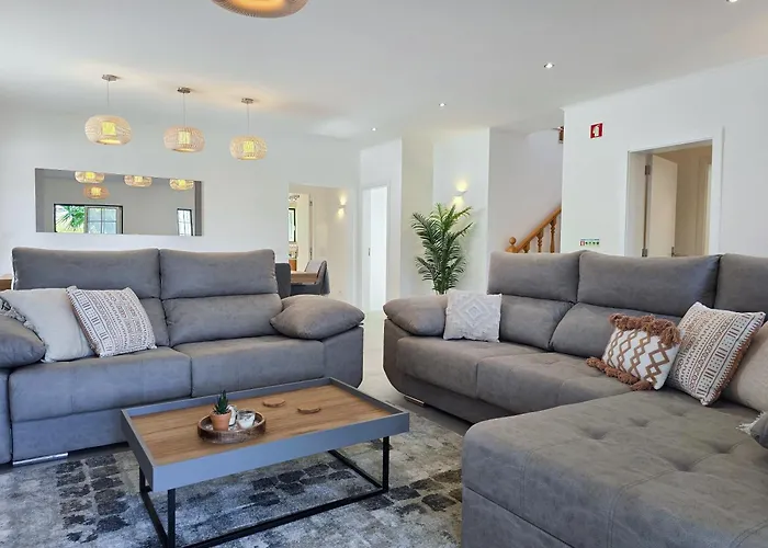 Casa Caravela - Spacious Villa, Sunny Swimming Pool & Bbq 라고아