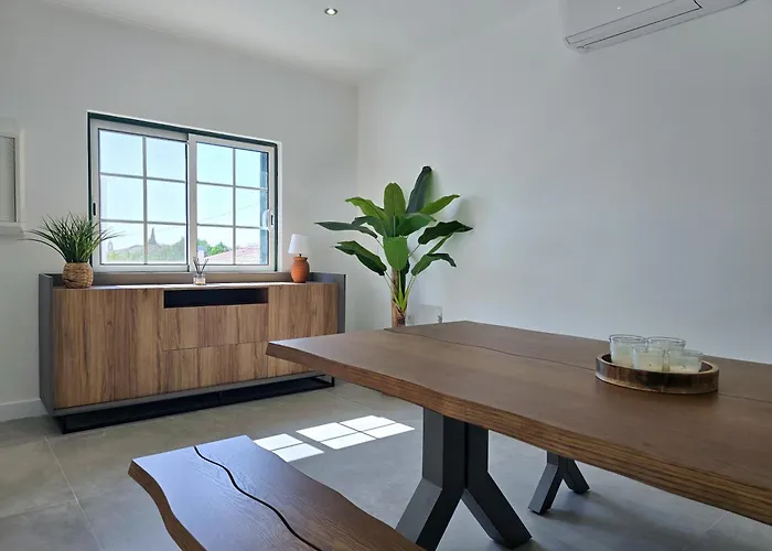 펜션 Casa Caravela - Spacious Villa, Sunny Swimming Pool & Bbq