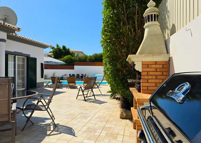 Casa Caravela - Spacious Villa, Sunny Swimming Pool & Bbq 펜션 라고아