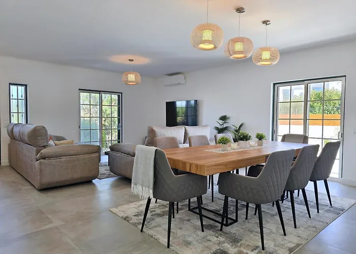 펜션 Casa Caravela - Spacious Villa, Sunny Swimming Pool & Bbq 라고아